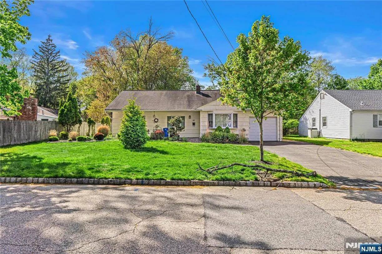 Jersey City/Hoboken Real Estate | View 97 Kimball | 4 Beds, 1 Bath