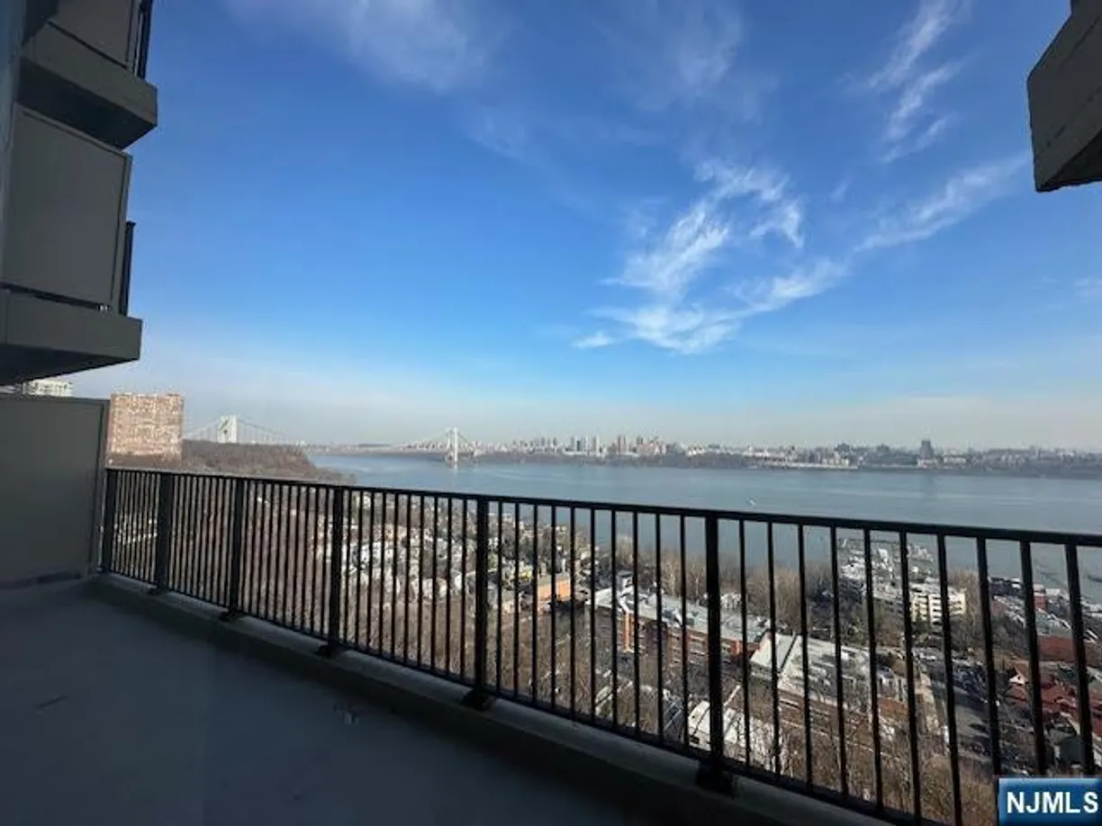 Bergen County Real Estate | View 3 Horizon, 1029 | Listing