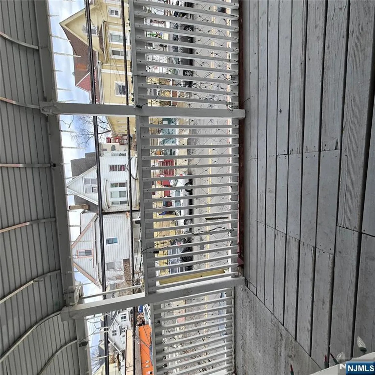 Jersey City/Hoboken Real Estate | View 237 5th, 2 | Listing