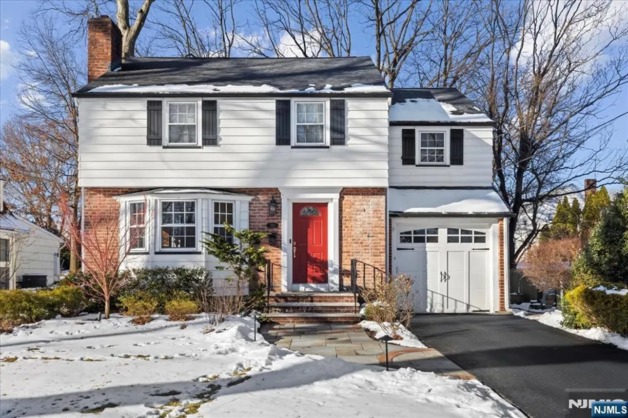 Bergen County Real Estate | View 254 Rodney | 4 Beds, 2 Baths