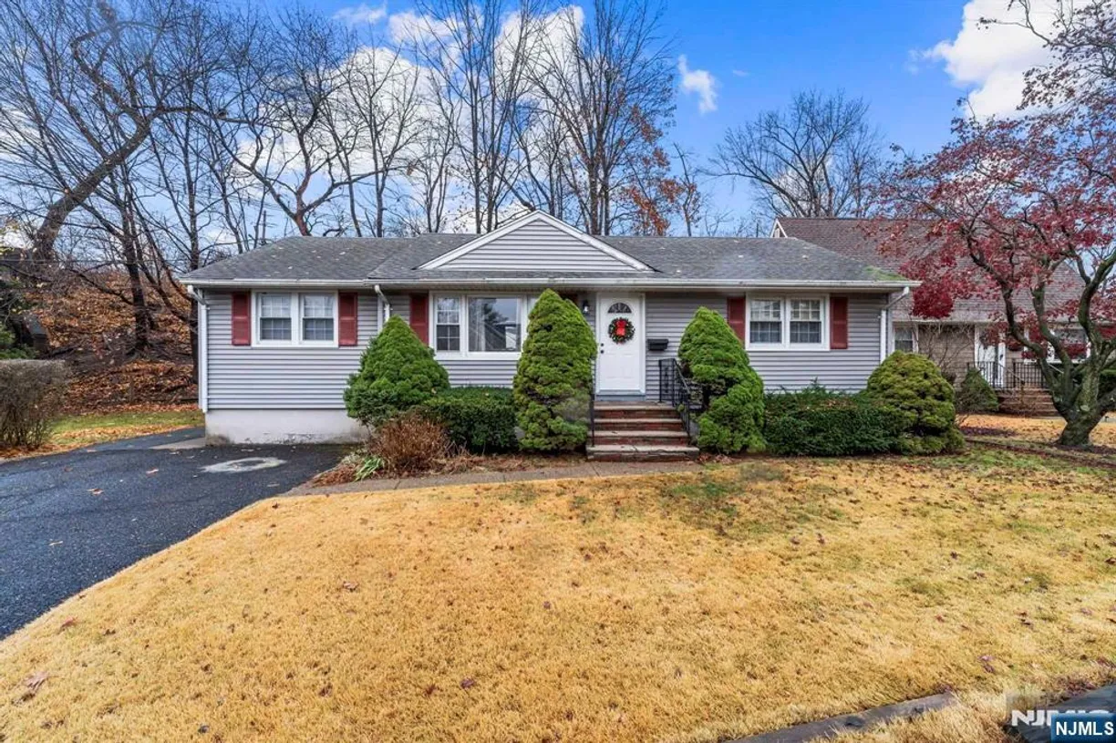 Bergen County Real Estate | View 26 Dorothy | 3 Beds, 1 Bath