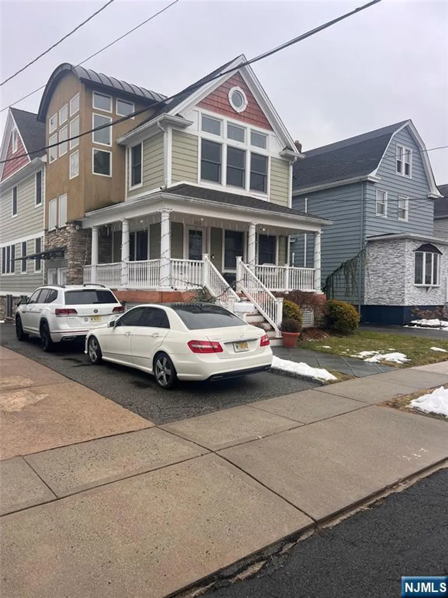 Bergen County Real Estate | View 322 Livingston, Ground Flr | Listing