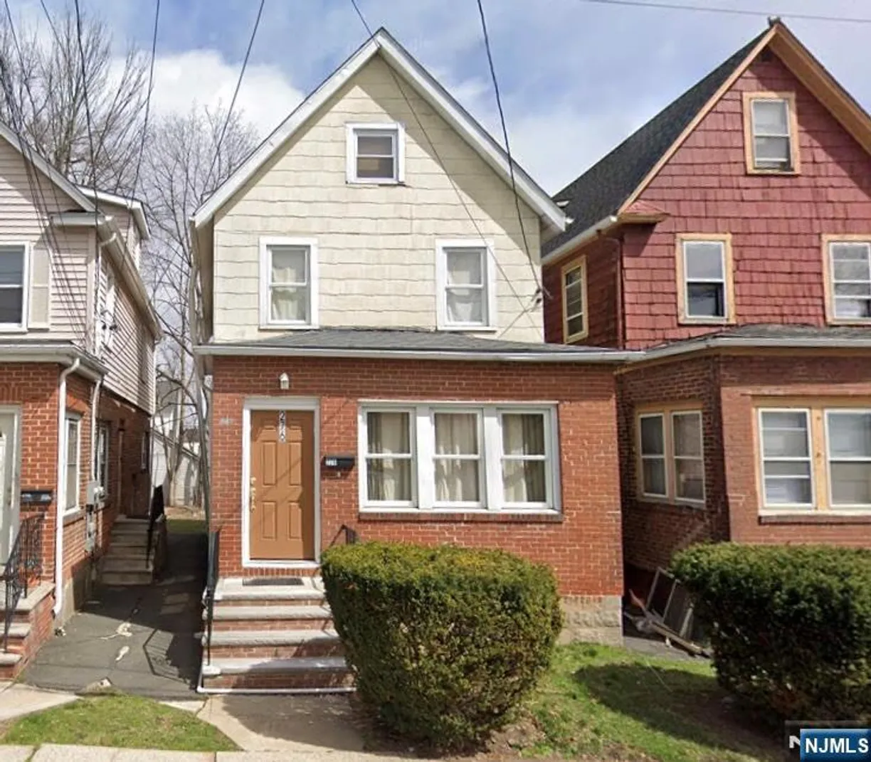 Bergen County Real Estate | View 276 High | 3 Beds, 2 Baths
