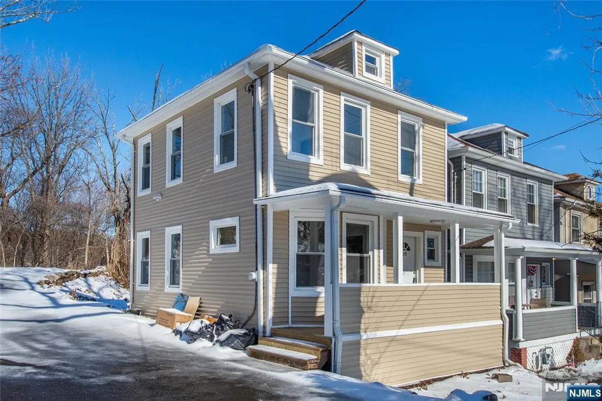 Jersey City/Hoboken Real Estate | View 419 Central | Listing