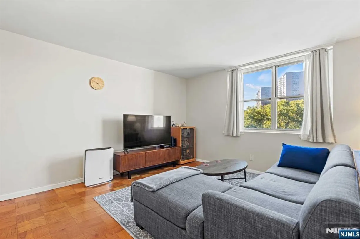 Jersey City/Hoboken Real Estate | View 6040 Boulevard East, 3H | Listing