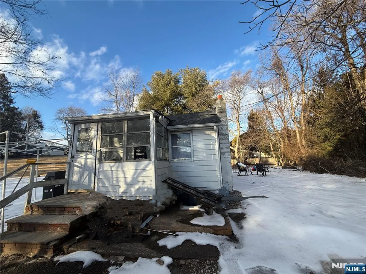 Jersey City/Hoboken Real Estate | View 235 Garside | Listing