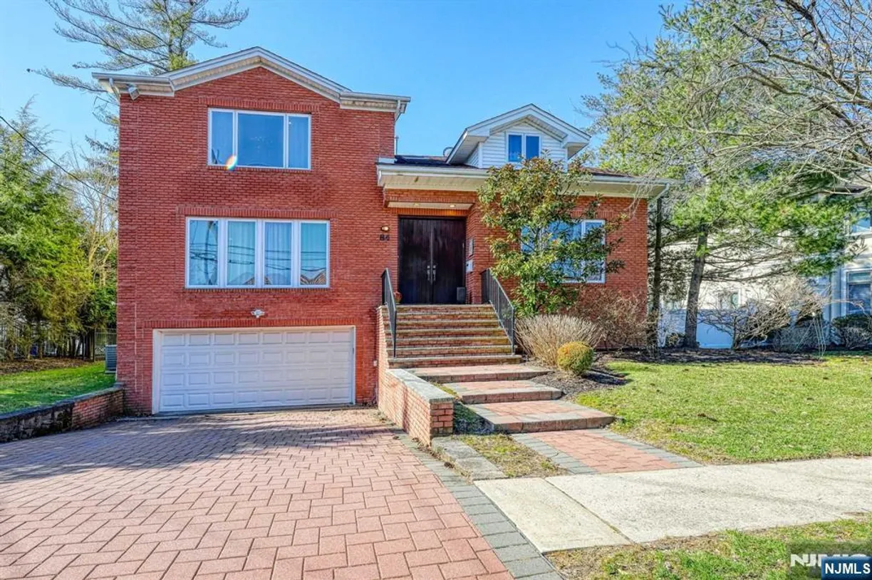 Bergen County Real Estate | View 84 Westervelt | 4 Beds, 4 Baths