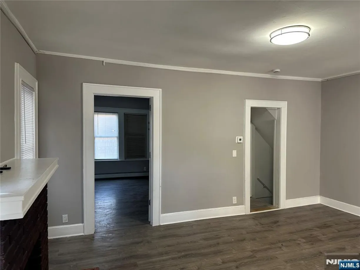 Jersey City/Hoboken Real Estate | View 1041 Hunterdon | Listing