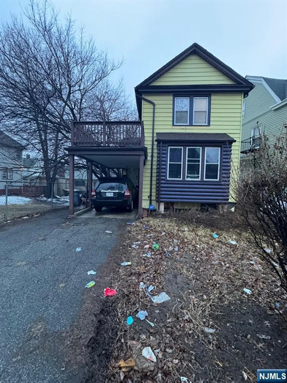 Jersey City/Hoboken Real Estate | View 301 Grove | 3 Beds, 2 Baths