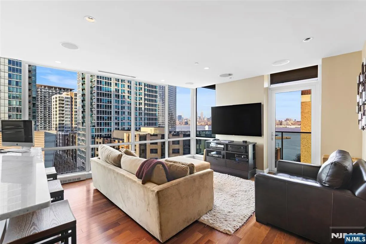 Jersey City/Hoboken Real Estate | View 20 Newport, 1108 | Listing