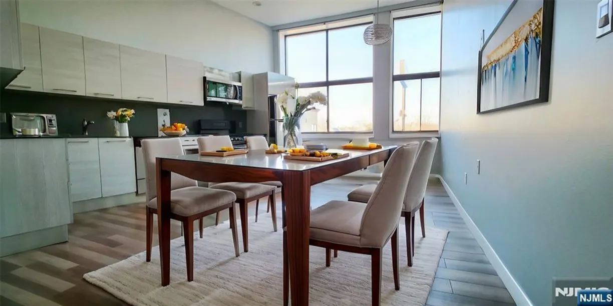 Jersey City/Hoboken Real Estate | View 795 Main, 4 | Listing