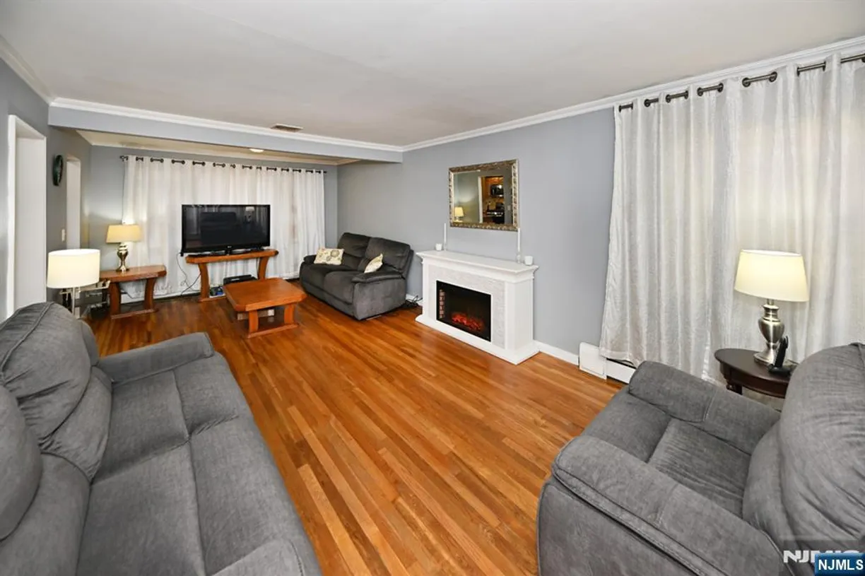 Bergen County Real Estate | View 40 Lafayette | Listing