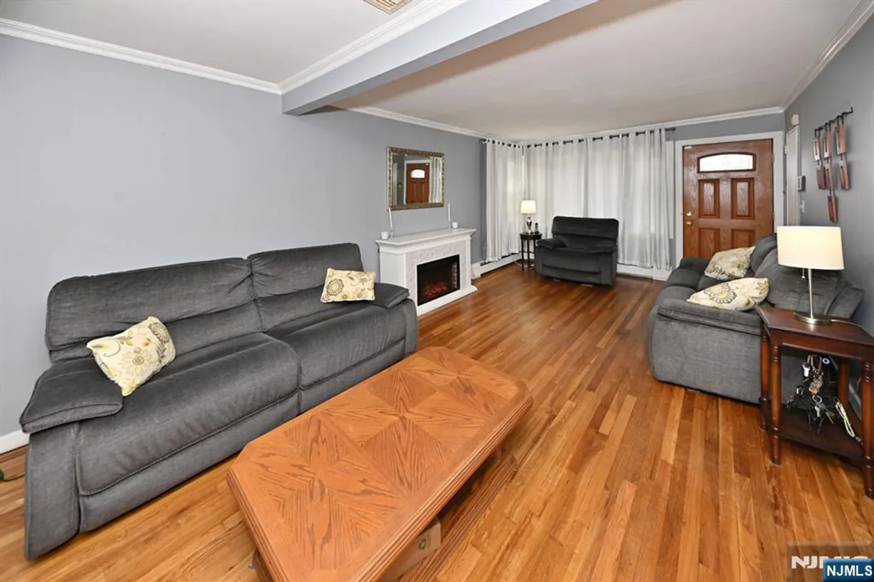 Bergen County Real Estate | View 40 Lafayette | Listing