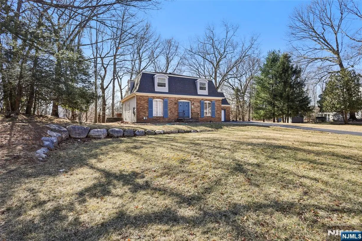 Bergen County Real Estate | View 733 Rivenwood | Listing