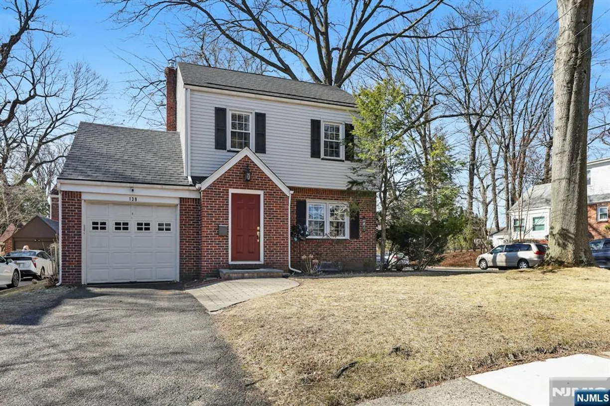 Bergen County Real Estate | View 138 Lindbergh | 3 Beds, 1 Bath