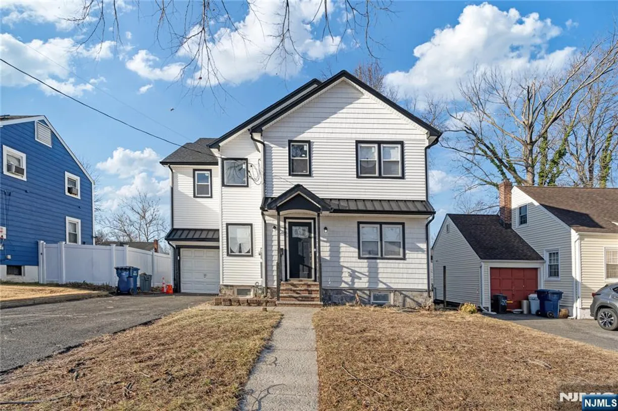 Bergen County Real Estate | View 483 Parker | 4 Beds, 3 Baths