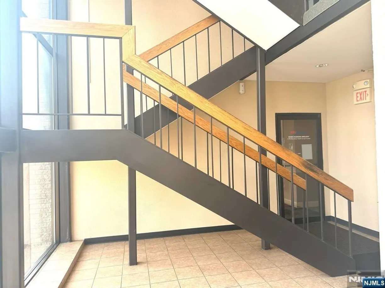 Bergen County Real Estate | View 464-470 Valley Brook | Listing