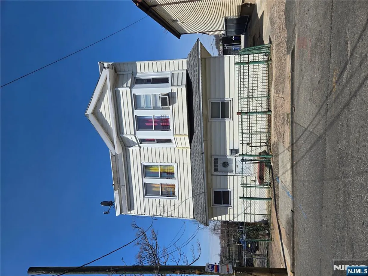 Jersey City/Hoboken Real Estate | View 409 - 411 River | Listing
