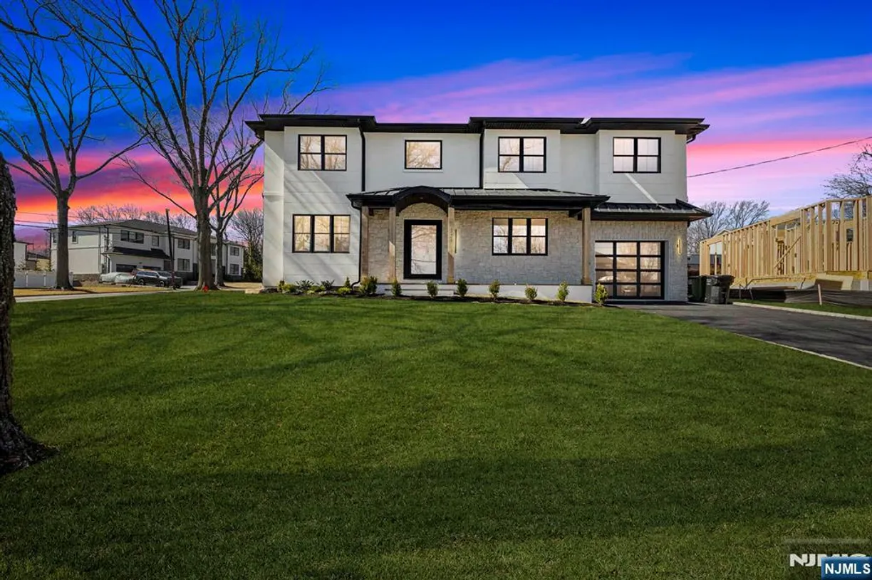 Bergen County Real Estate | View 331 Harrison | 5 Beds, 4 Baths