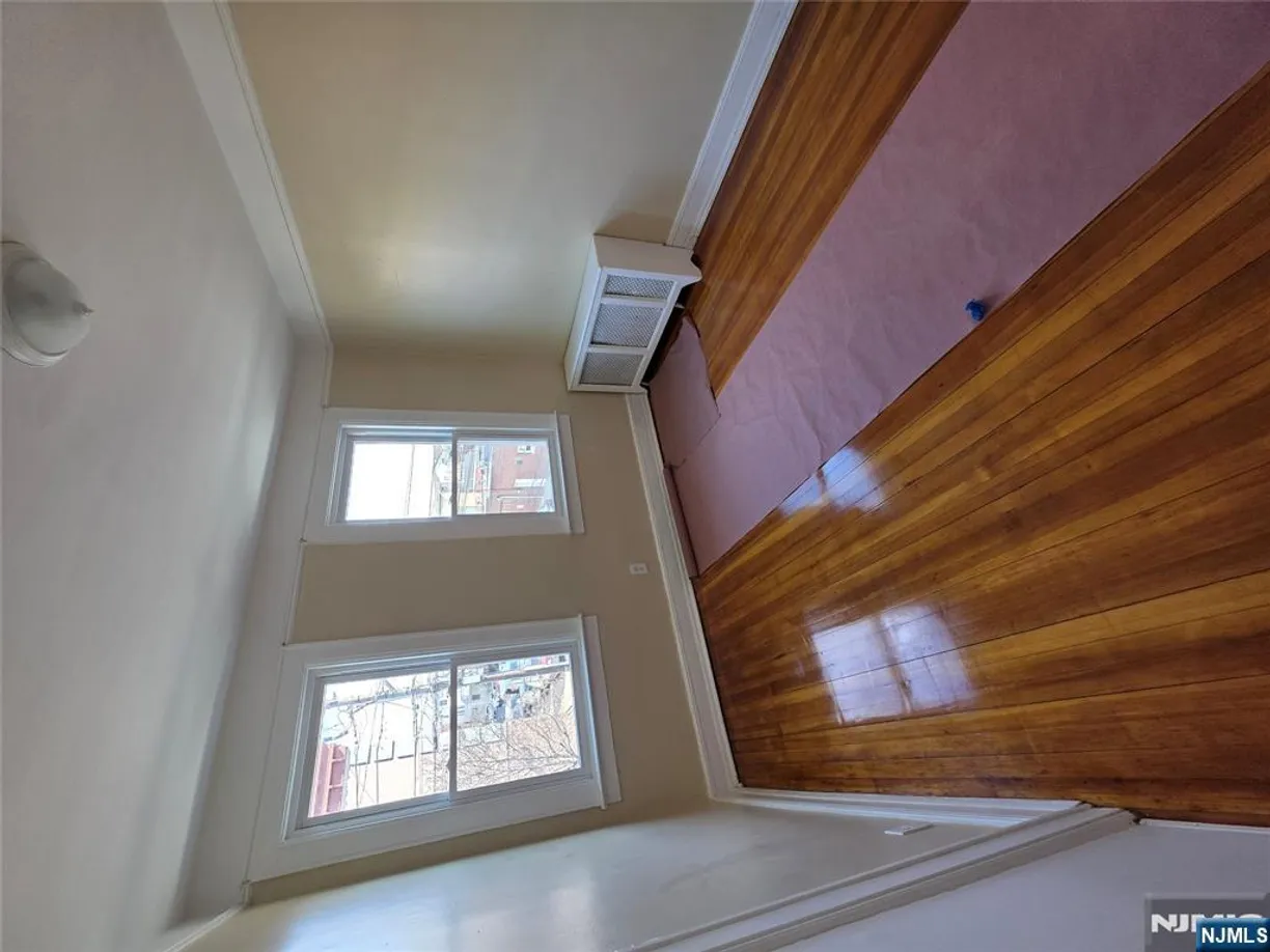 Bergen County Real Estate | View 246 Walker, 3 | Listing