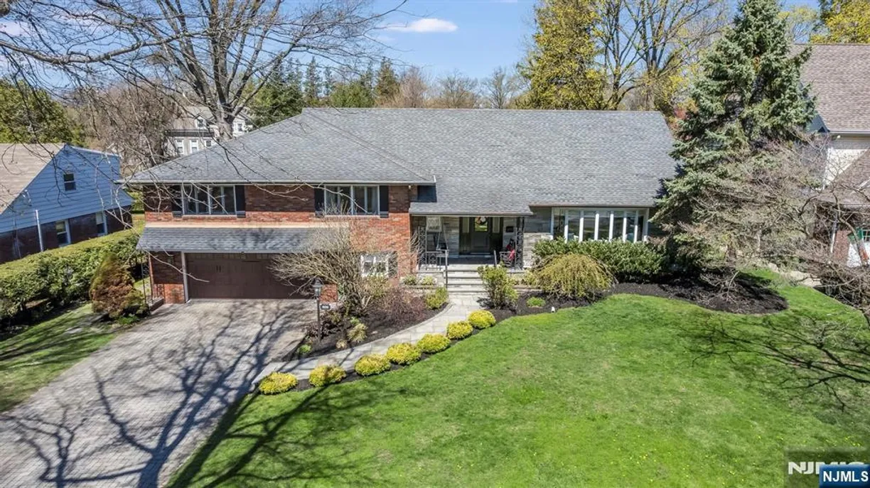 Bergen County Real Estate | View 509 Harristown | Listing