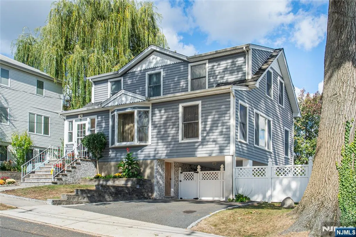 Jersey City/Hoboken Real Estate | View 42 Hopper | Listing