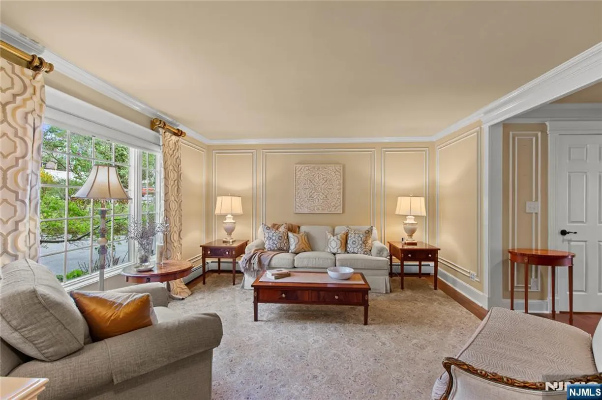 Bergen County Real Estate | View 155 Howland | Listing