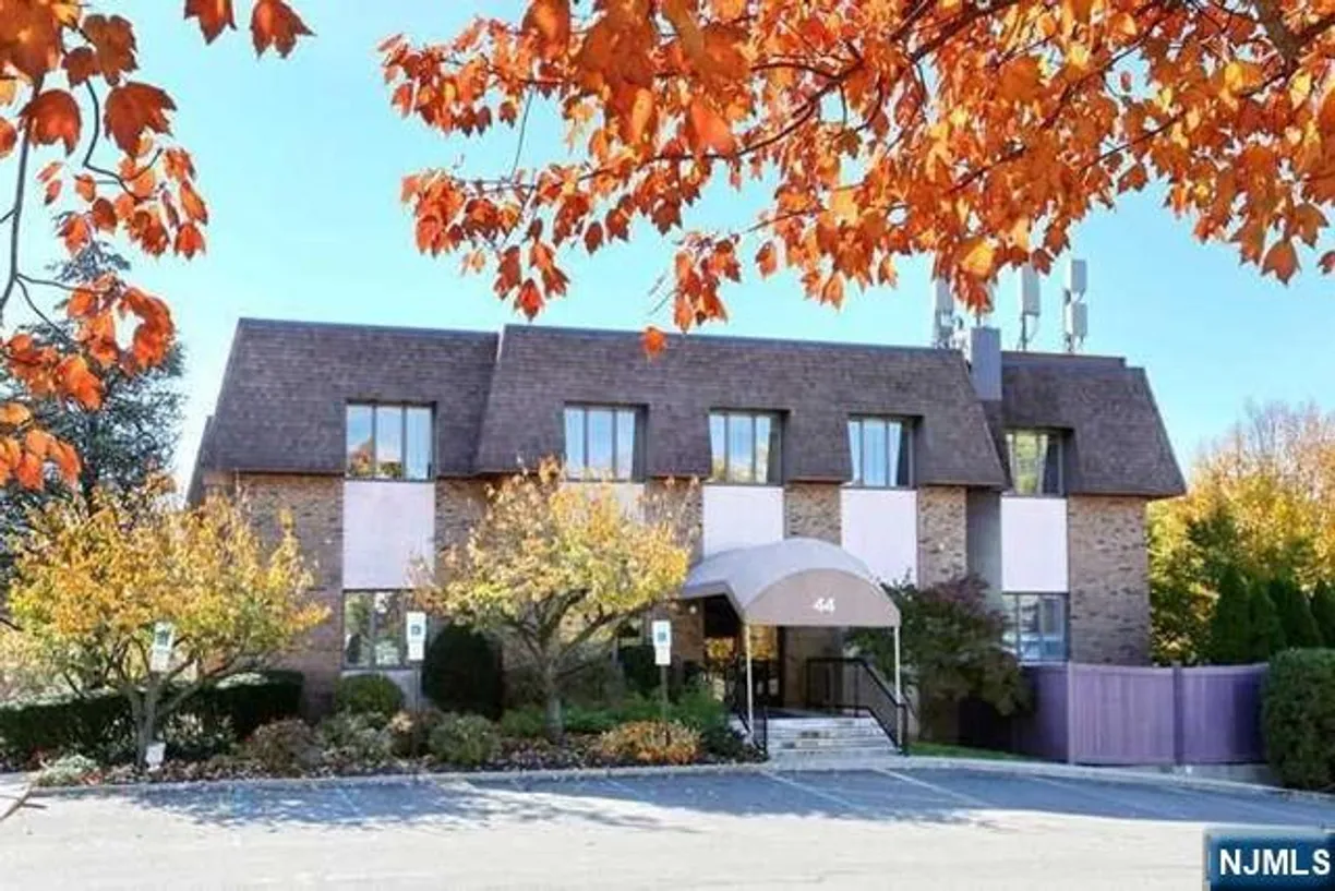 Bergen County Real Estate | View 44 Godwin, 301 | Listing