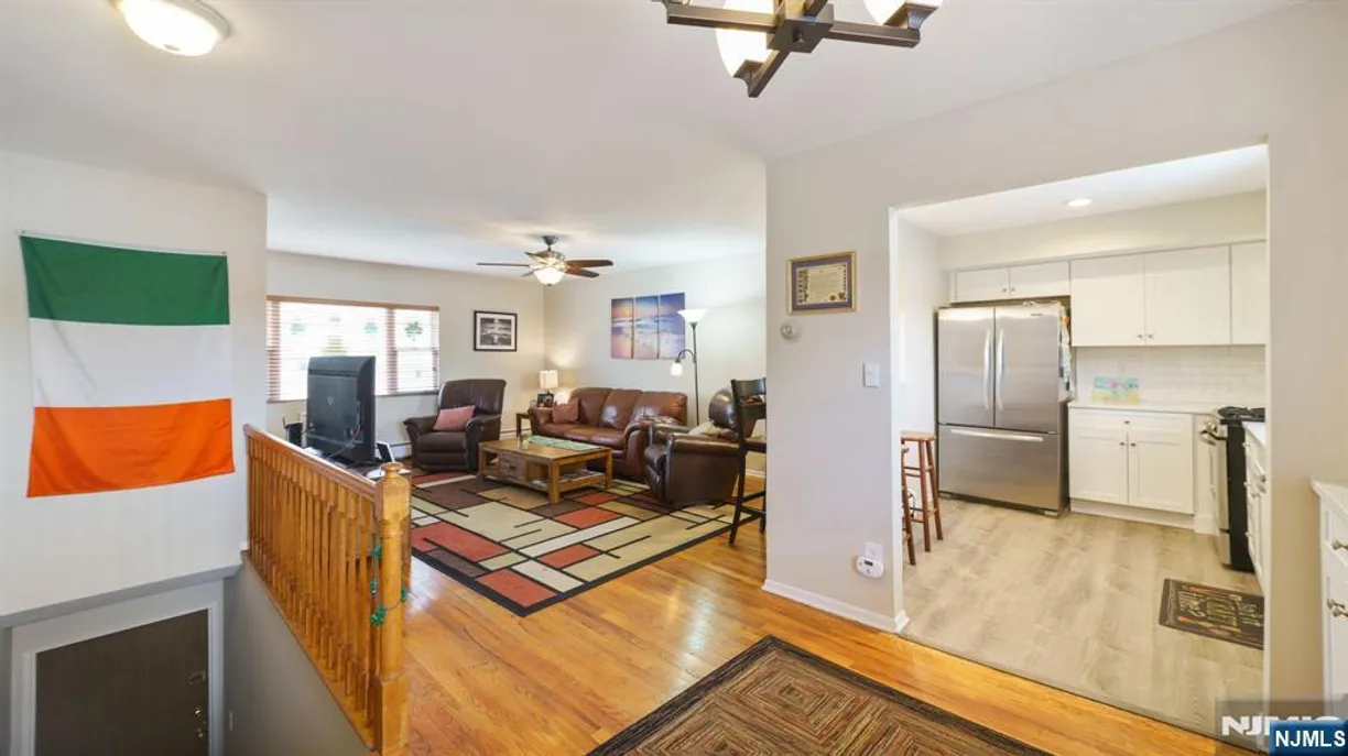 Jersey City/Hoboken Real Estate | View 39 Wedgewood, 114 | Listing
