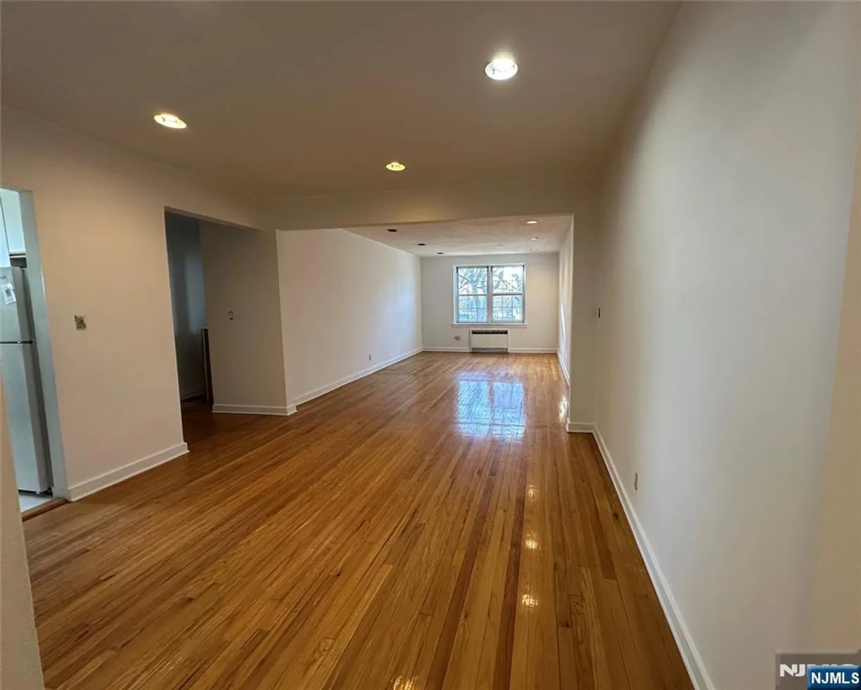 Jersey City/Hoboken Real Estate | View 8700 Boulevard East, 2F | 1 Bed, 1 Bath