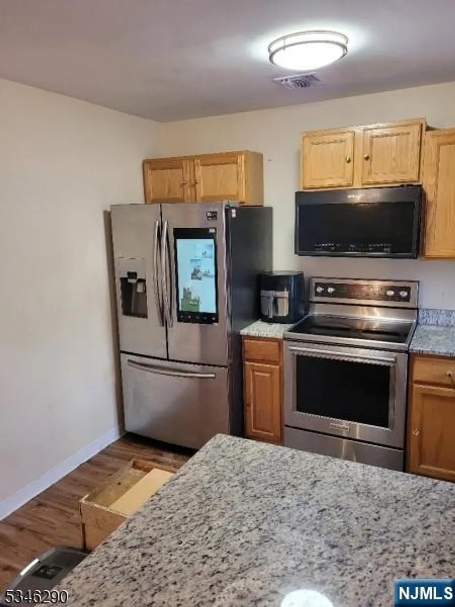Jersey City/Hoboken Real Estate | View 26 Hausmann, 38 | Listing