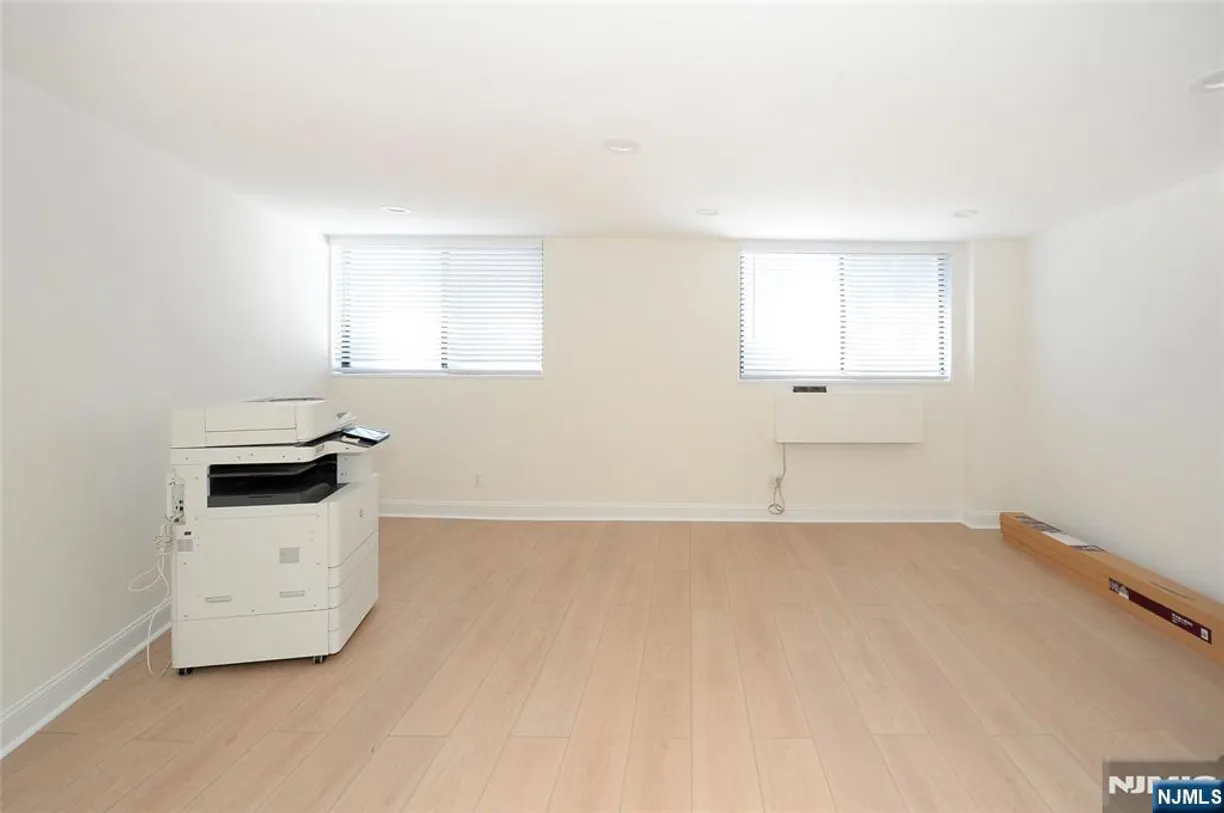 Bergen County Real Estate | View 235 Prospect, 2 / LE | Listing