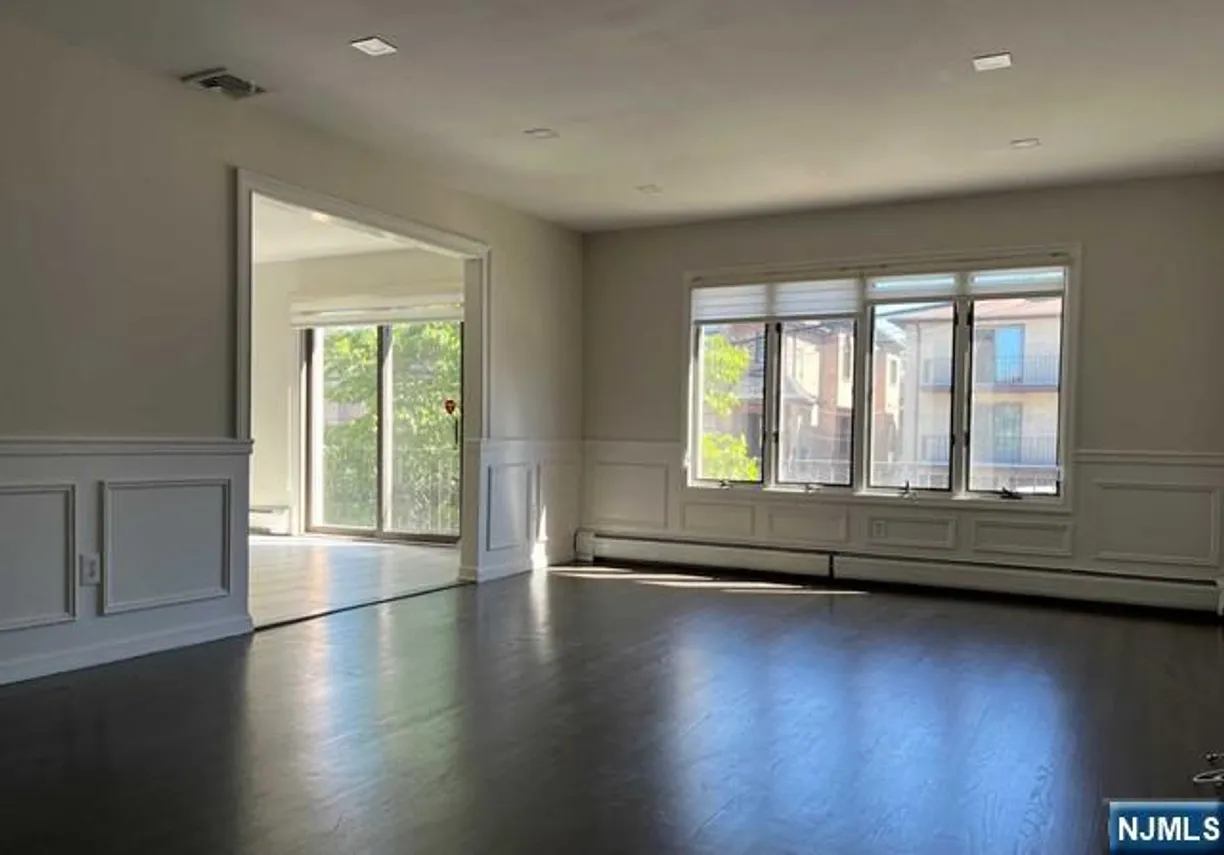 Bergen County Real Estate | View 26 Ruby, 1st Fl, W/Gr | Listing
