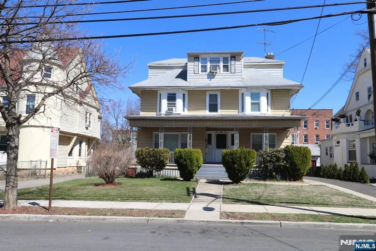 Jersey City/Hoboken Real Estate | View 439 New England