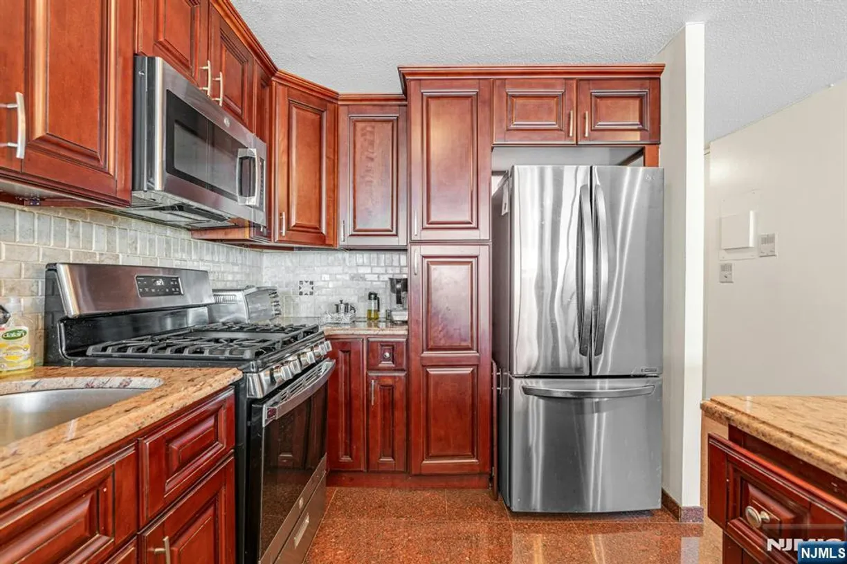 Jersey City/Hoboken Real Estate | View 7000 Boulevard East, 44F | 2 Beds, 2 Baths