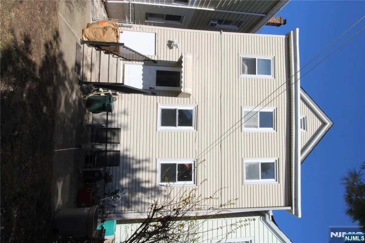 Jersey City/Hoboken Real Estate | View 29 Madison | Listing