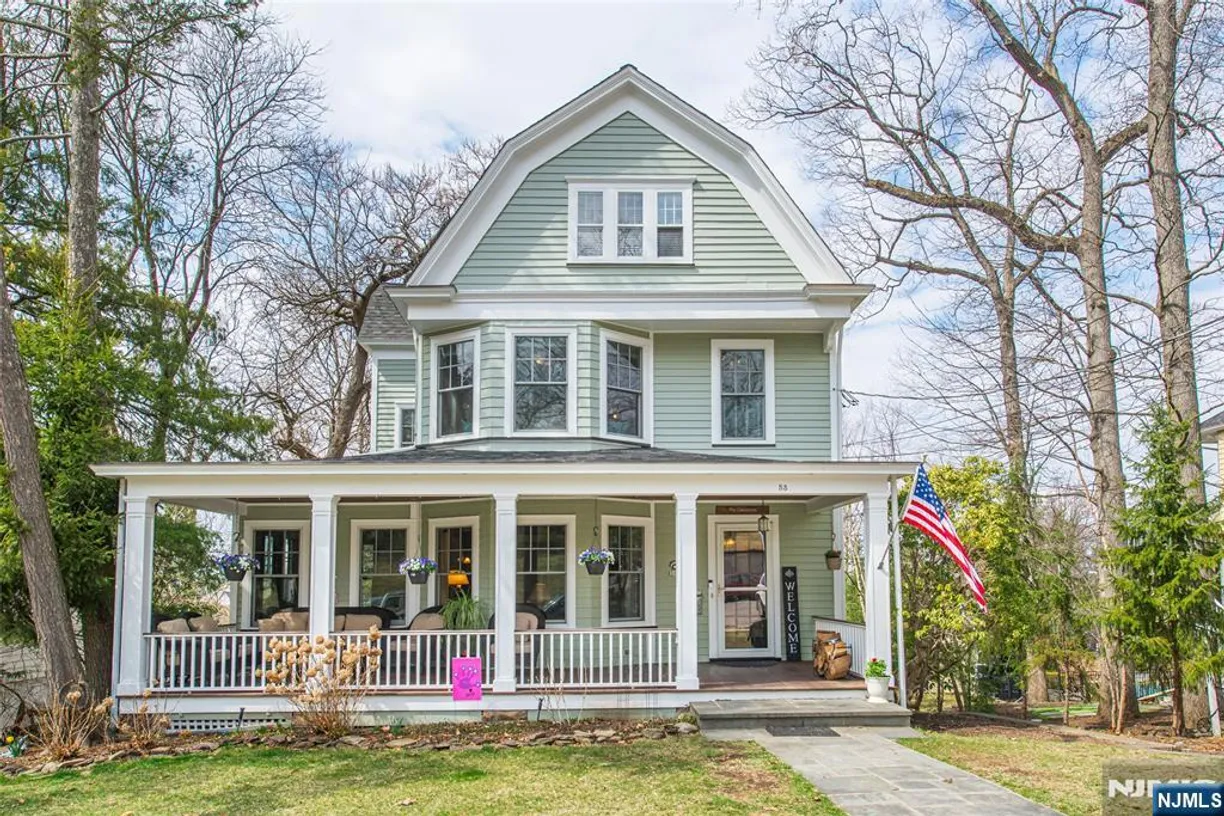 Jersey City/Hoboken Real Estate | View 53 Arlington | 7 Beds, 3 Baths