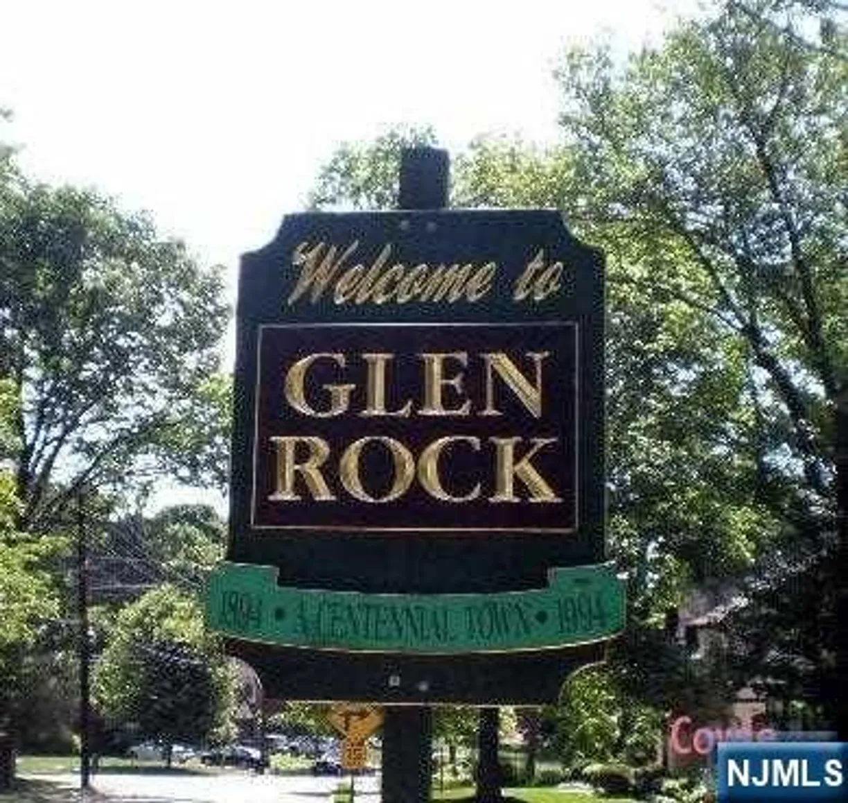Bergen County Real Estate | View 189 Rock, 3 | 2 Beds, 1 Bath