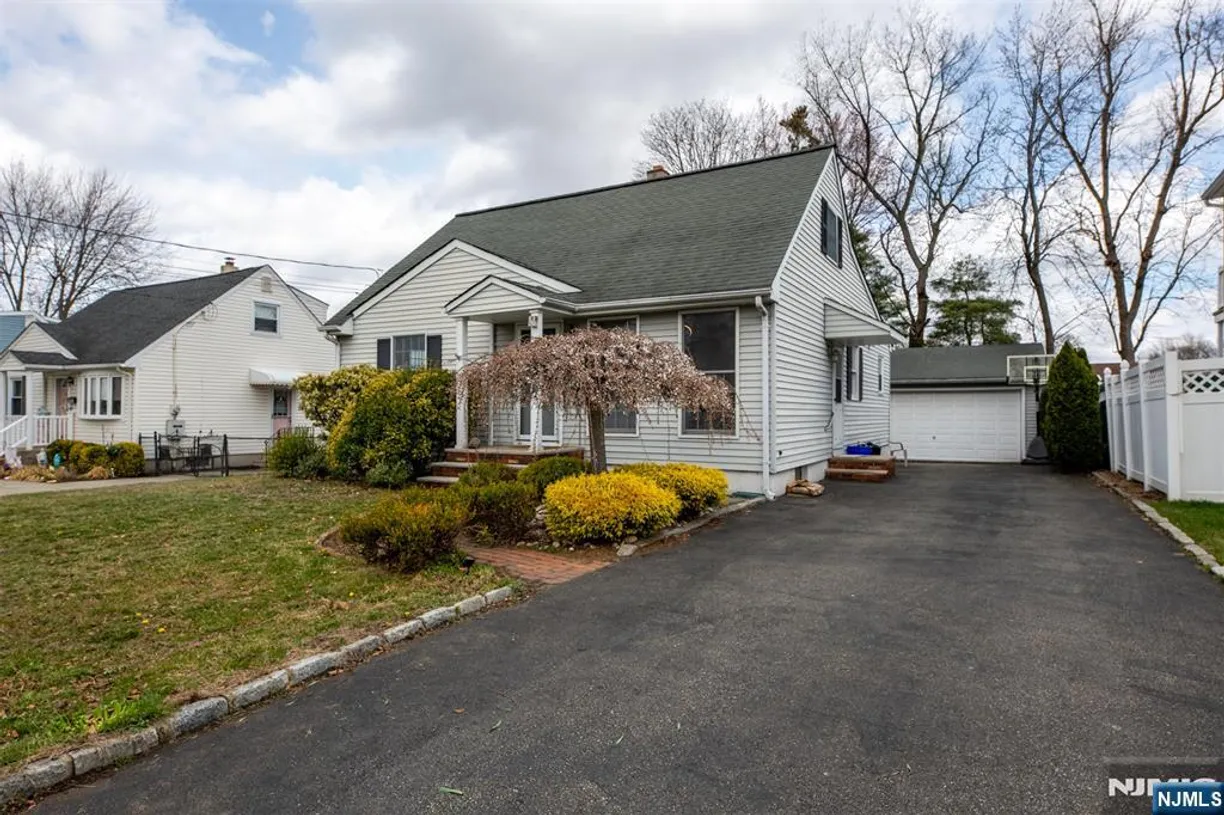 Jersey City/Hoboken Real Estate | View 18 Haven | 3 Beds, 2 Baths