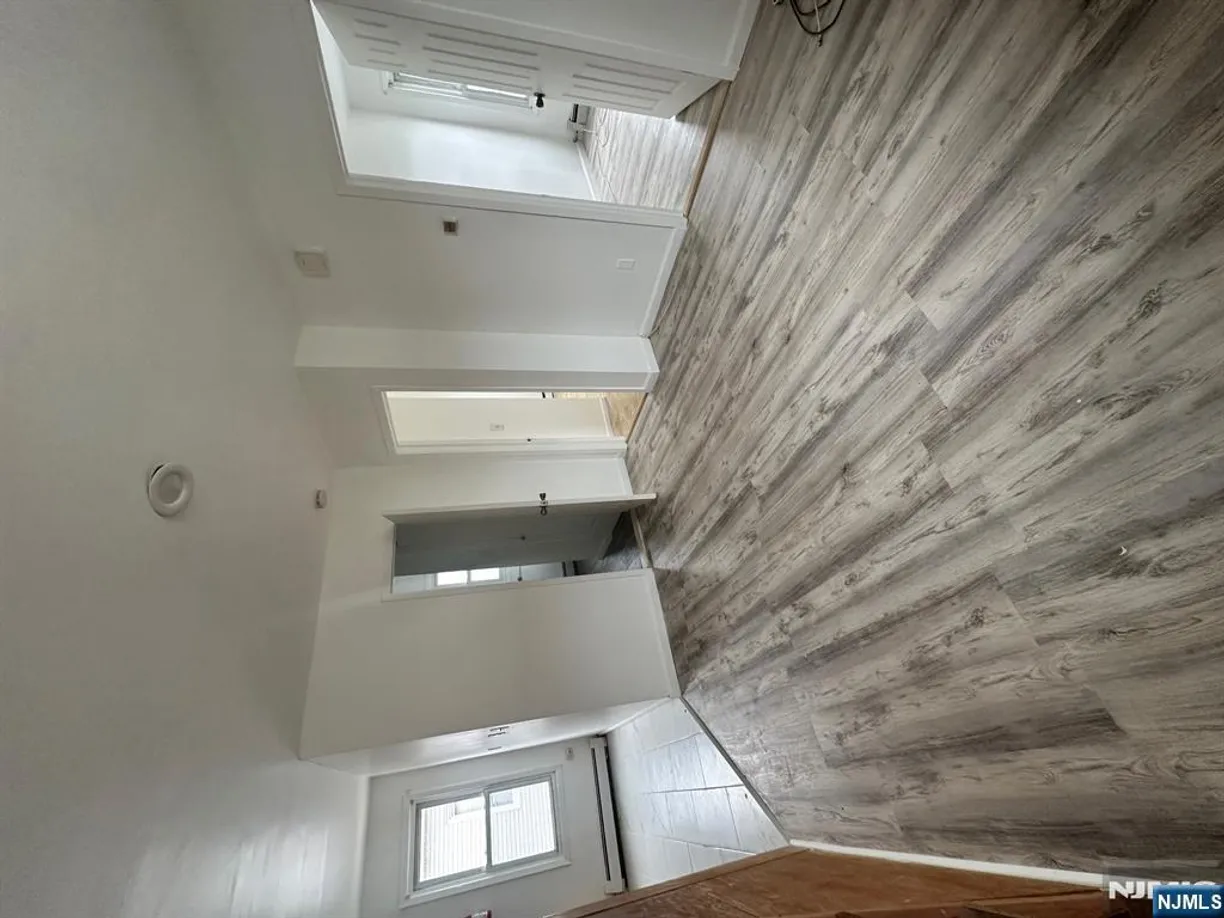 Bergen County Real Estate | View 109 Home, 2 | Listing