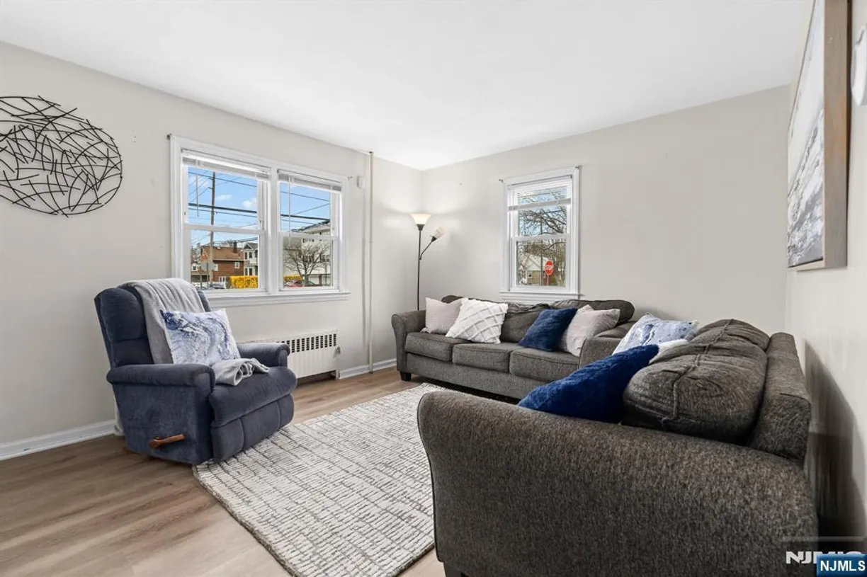 Jersey City/Hoboken Real Estate | View 95 Huron | Listing