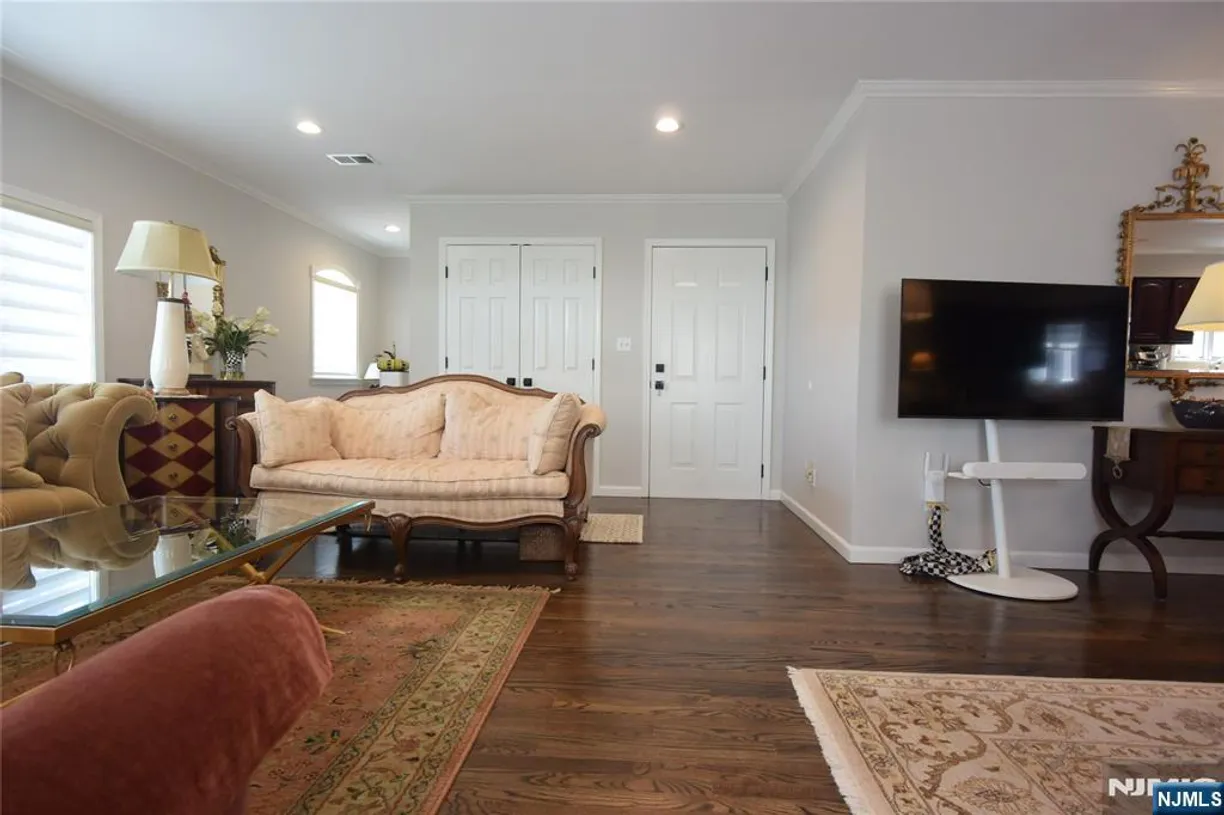 Bergen County Real Estate | View 23 Leary, 2nd floor | Listing