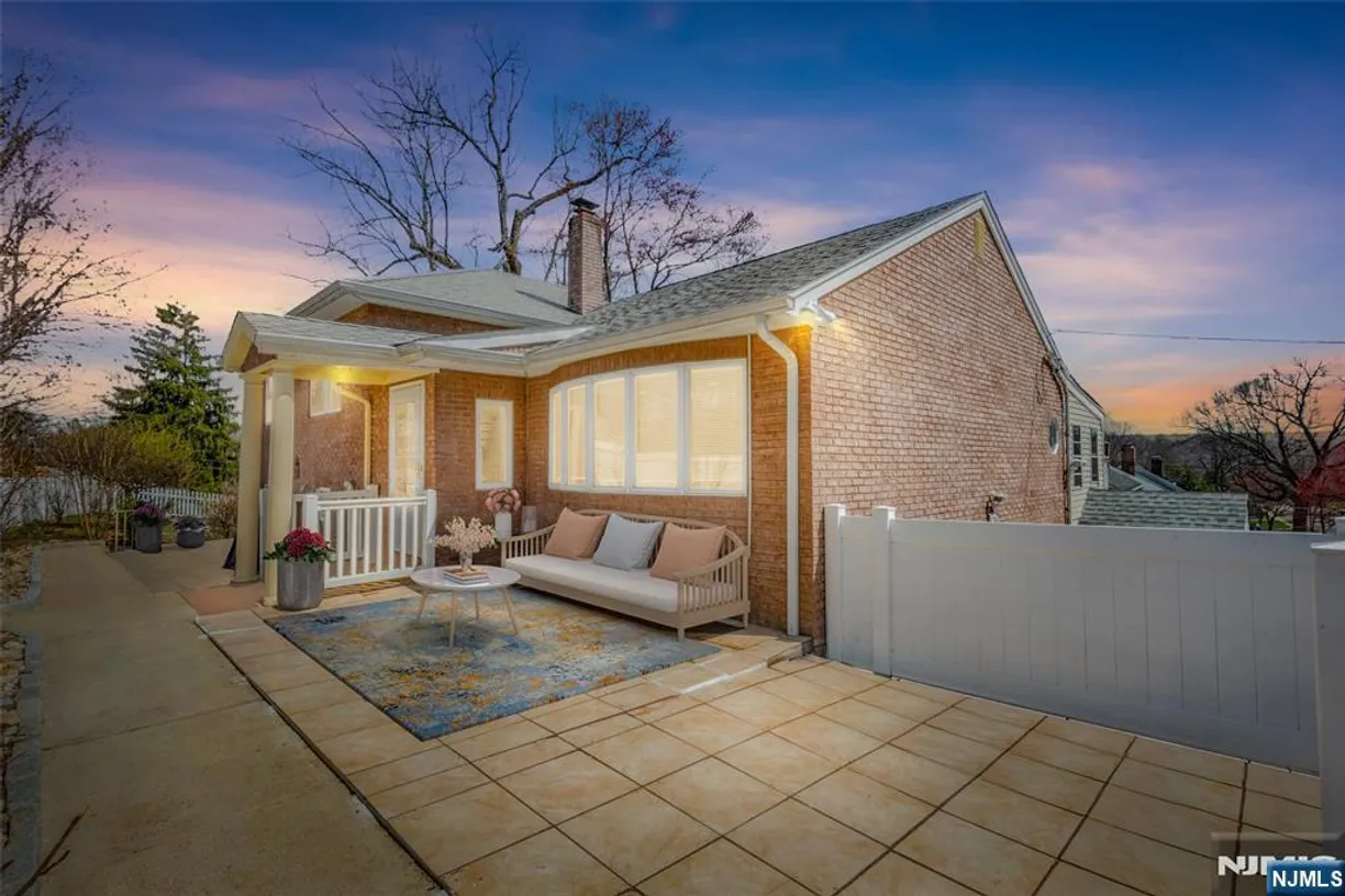 Jersey City/Hoboken Real Estate | View 134 Cedar Grove | Listing