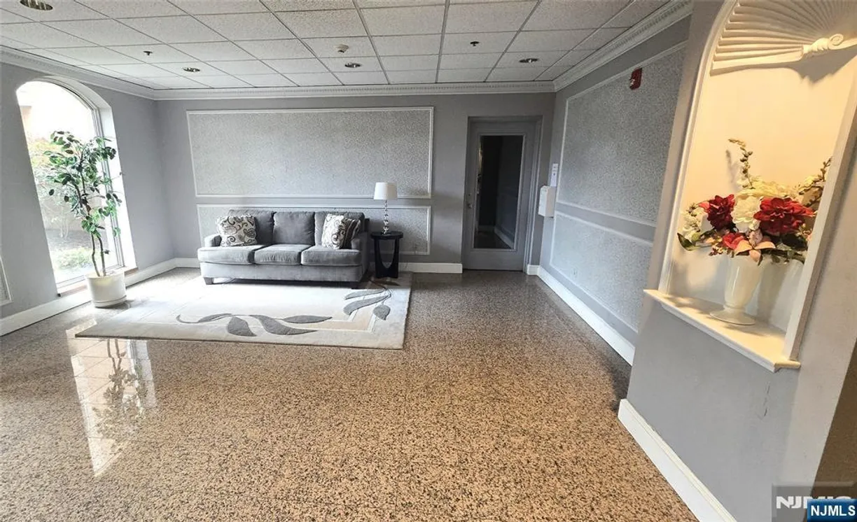 Bergen County Real Estate | View 290 Anderson, 4F | Listing