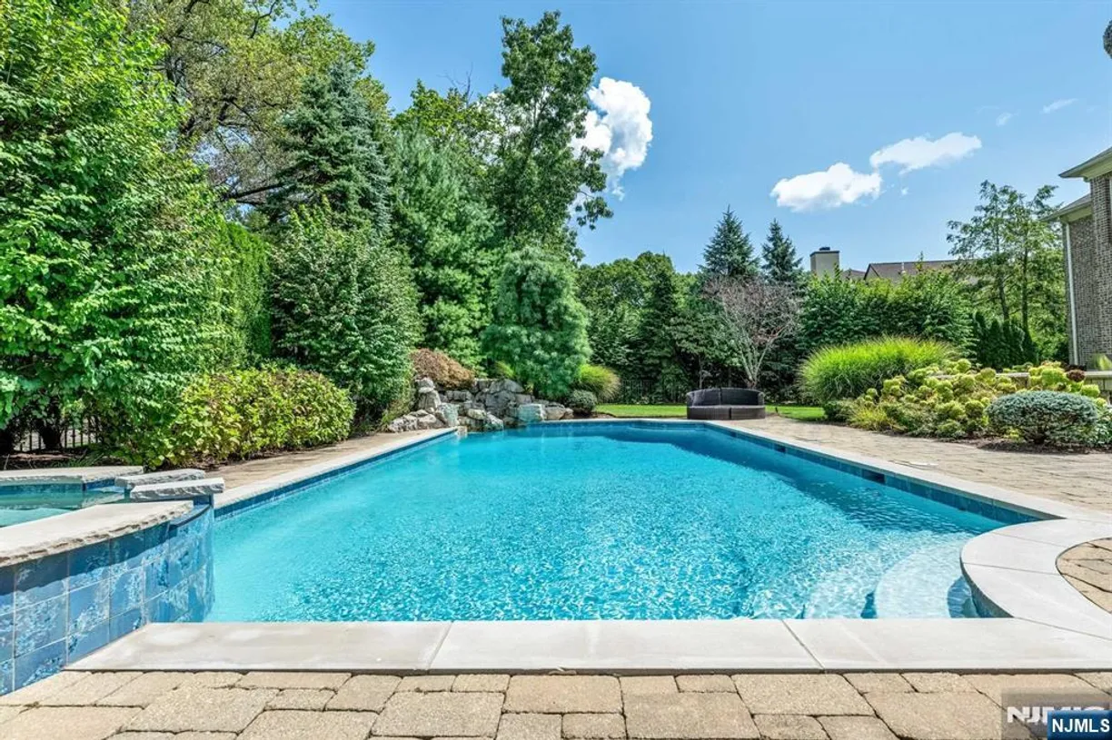 Bergen County Real Estate | View 4 Carol | Listing