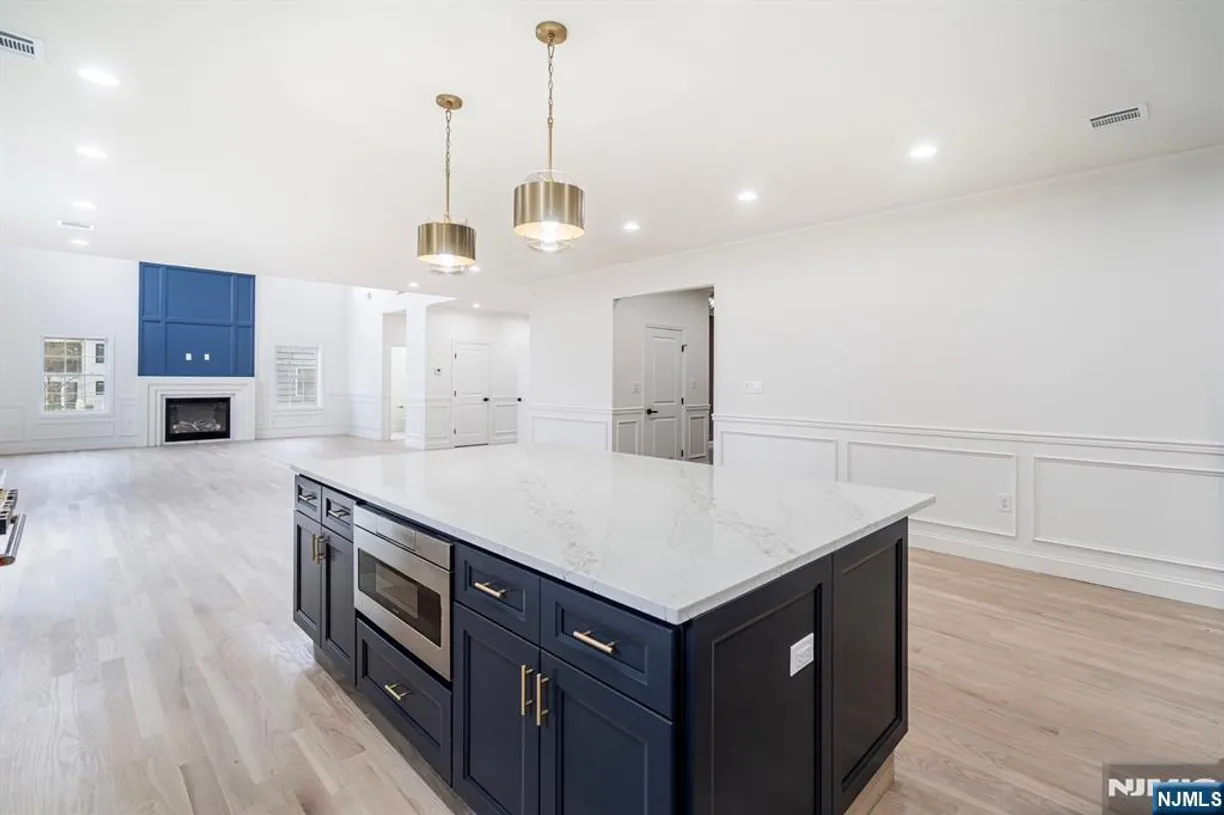 Bergen County Real Estate | View 413 The Fenway | Listing