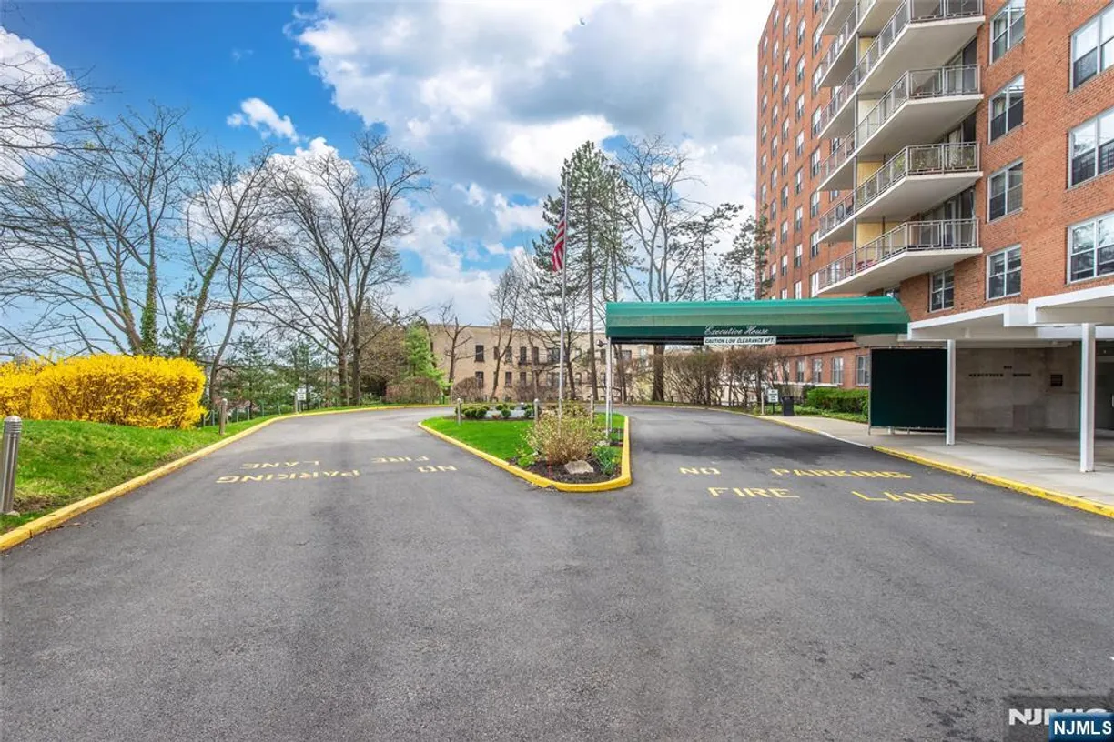Bergen County Real Estate | View 301 Beech, 9B | Listing