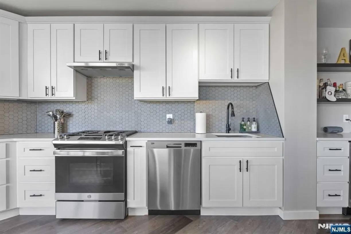Jersey City/Hoboken Real Estate | View 7000 Boulevard East, 26K | Listing
