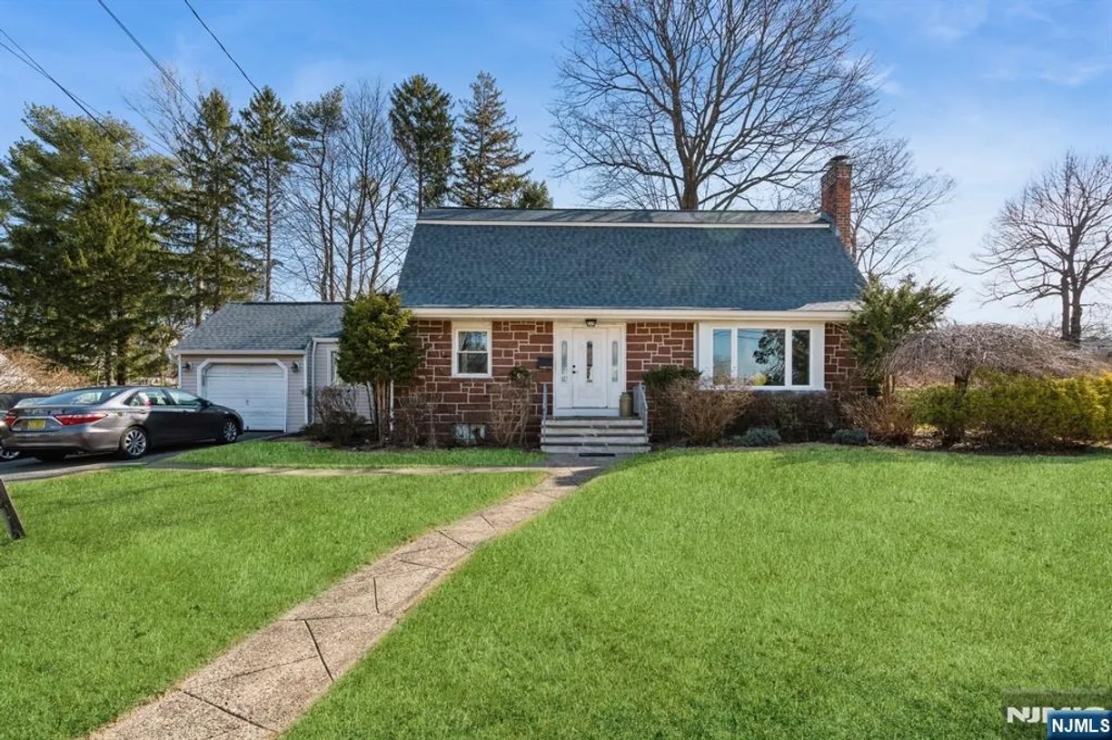Bergen County Real Estate | View 11 Marcotte | 4 Beds, 2 Baths