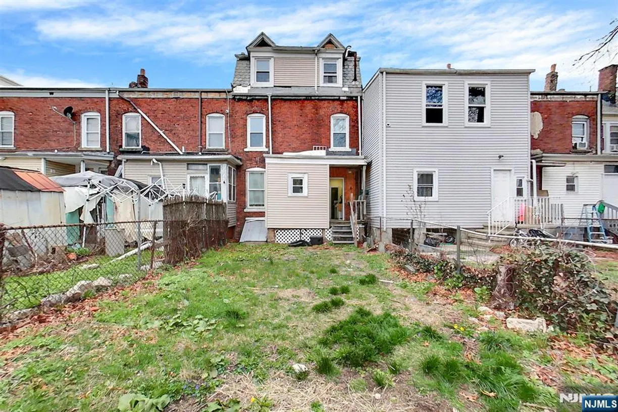 Jersey City/Hoboken Real Estate | View 201 11th | Listing
